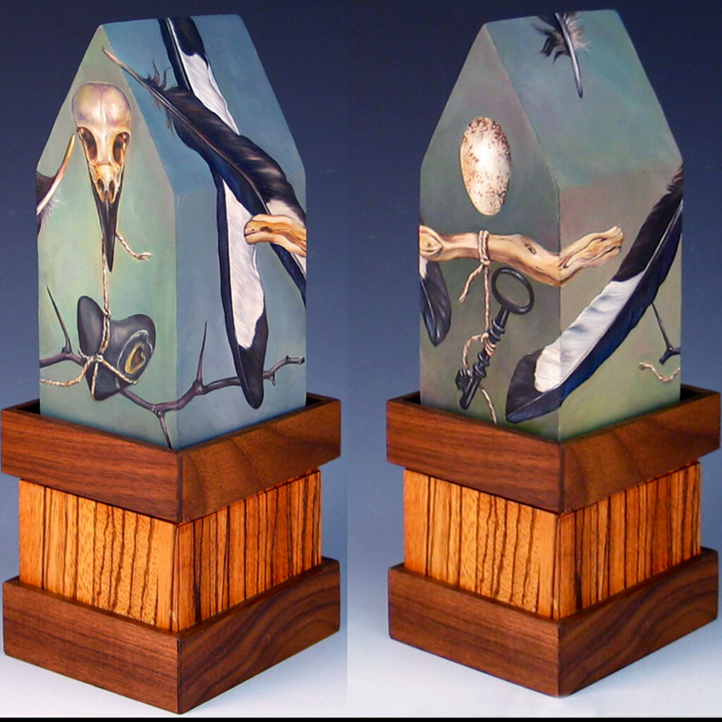 11.020 Magpie House 6.5x3x3″